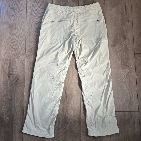 L.L. Bean Women's Water-Repellent Comfort Trail Pants Size 6 Petite - Picture 4 of 4